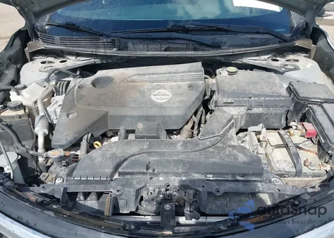 2015 Nissan Altima 2.5/2.5 S/2.5 Sl/2.5 Sv z USA, uszkodzony, nr VIN 1N4AL3AP5FN869803